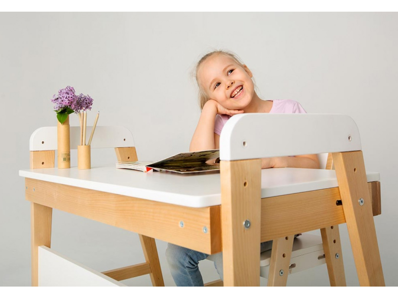 детская мебель стол и стул для школьника
