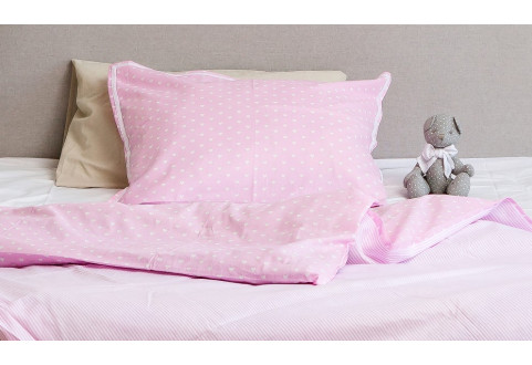 Детская мебель Постельное белье розовое с сердечками