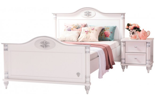 Кровать с фигурным изголовьем большая Romantic