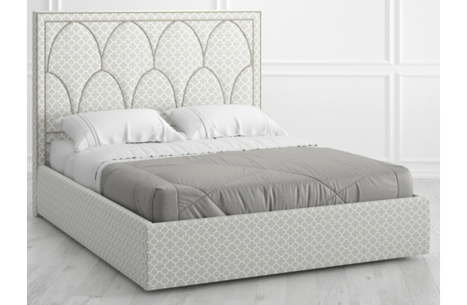 Кровать с прямым мягким изголовьем Vary bed