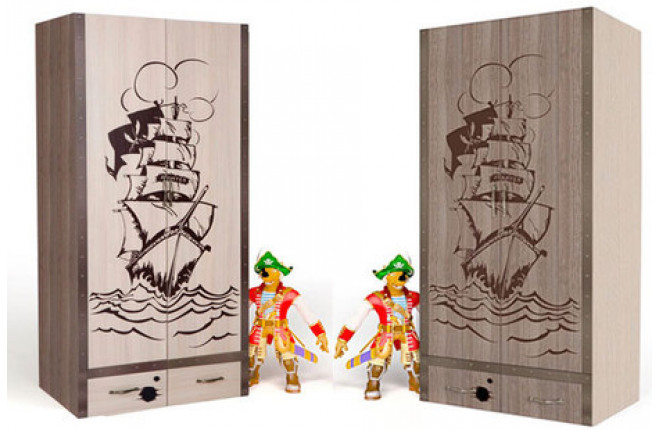 Шкаф двухдверный Pirat